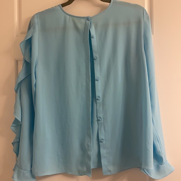 CeCe light blue, ruffled long sleeve blouse. - Picture 2 of 2